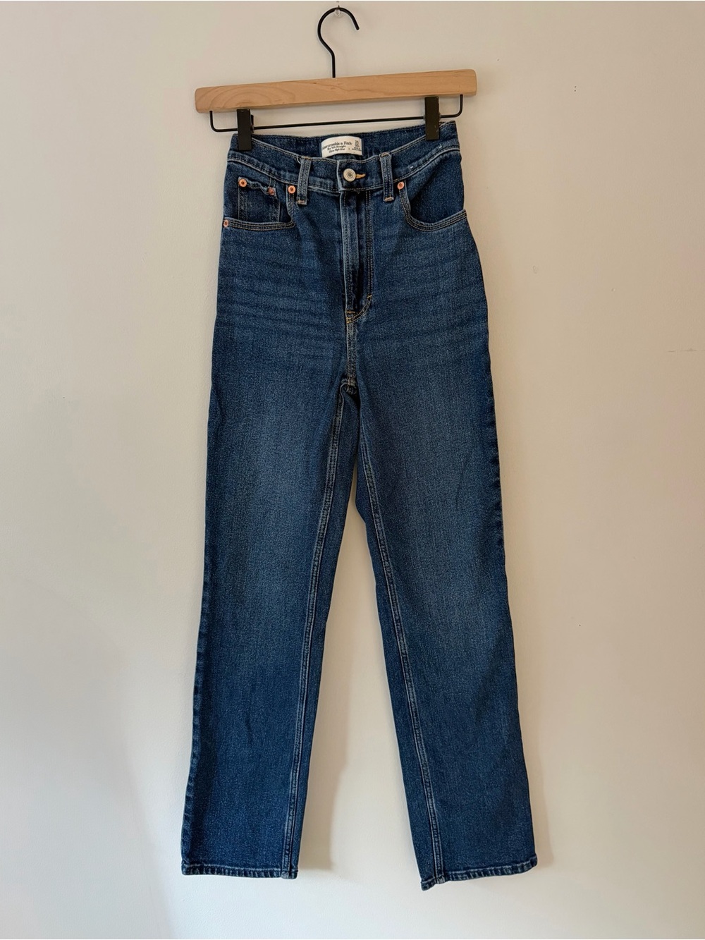 Abercrombie & Fitch the 90s straight ultra high rise jeans